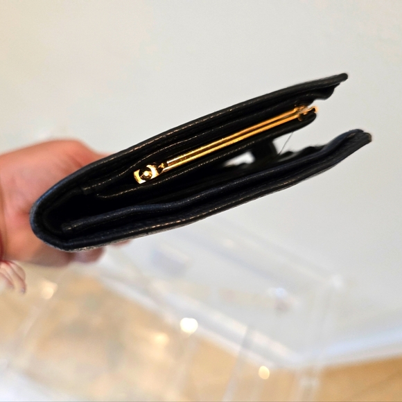 Authentic Chanel Caviar CC Leather Wallet EUC ✨️ - Picture 4 of 16